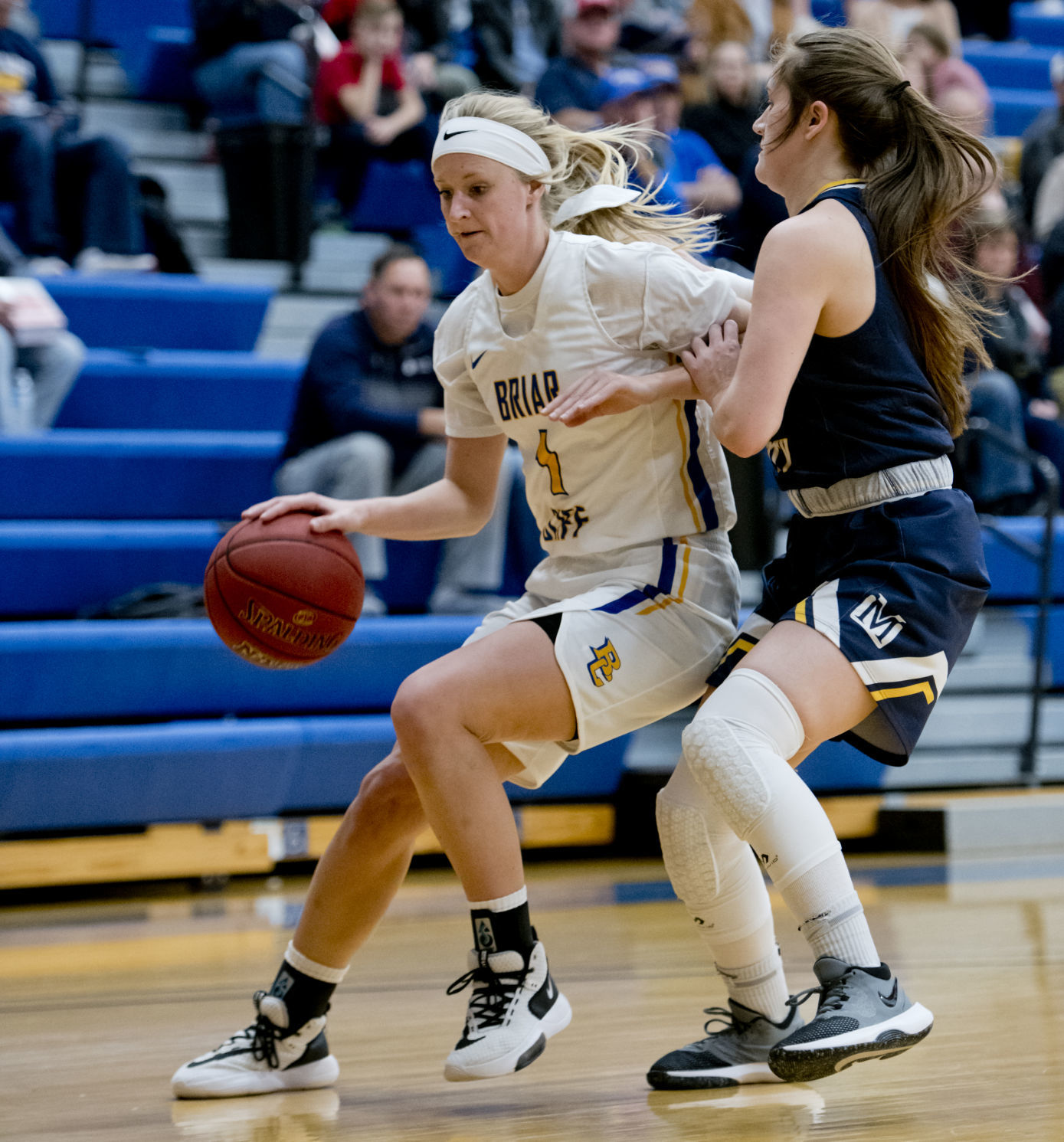 Briar Cliff defeats Mount Marty